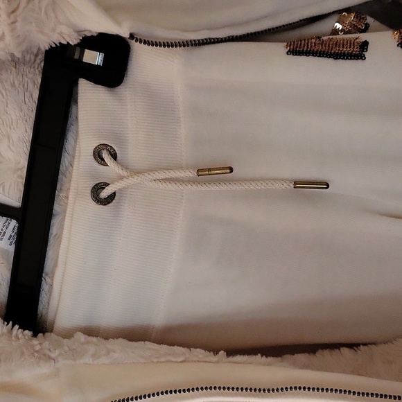 VICTORIA SECRET (PINK)SWEAT SUIT - Picture 11 of 17